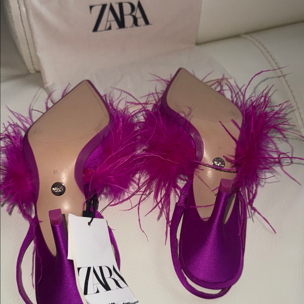 Zara Satin Slingback Pumps‎ Pointed Toe Feather Heels - Picture 14 of 17